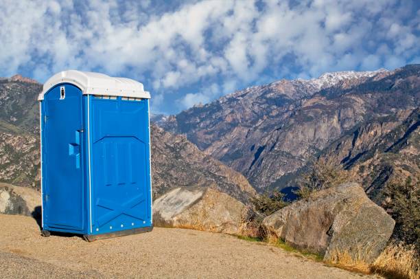 Porta potty delivery and setup in Loganville, GA